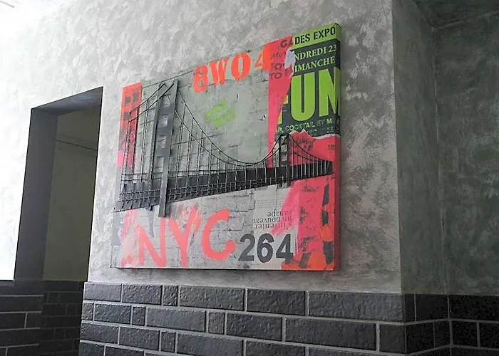 Agora Otel 3*